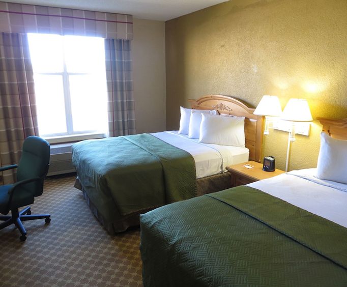 Photo of Travelodge Savannah GA Room