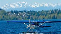 Seaplanes Scenics Cessna 185 on Lake Washington