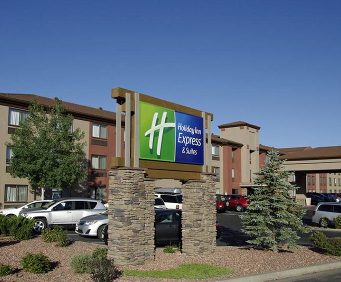Exterior View of Holiday Inn Express Hotel Suites Grand Canyon