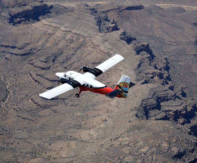 Incredible Experience with Grand Canyon Landmarks Tour by Airplane