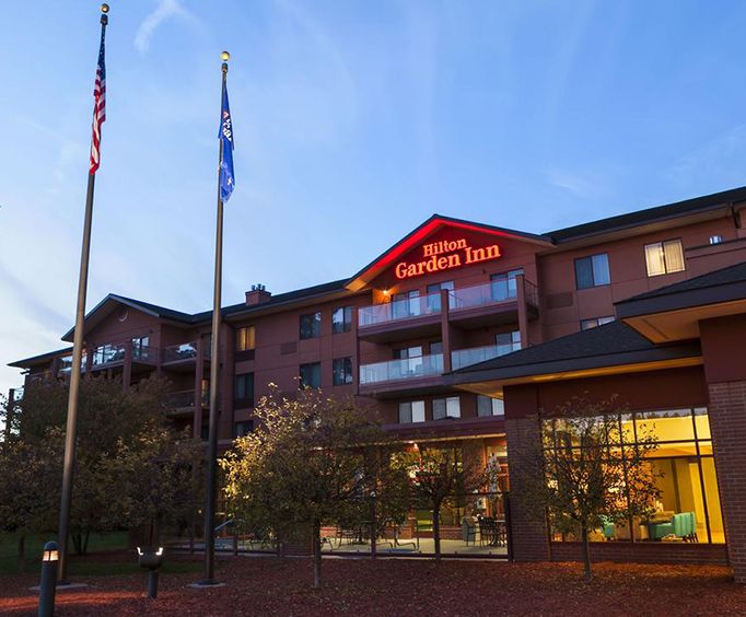 Exterior of Hilton Garden Inn Wisconsin Dells