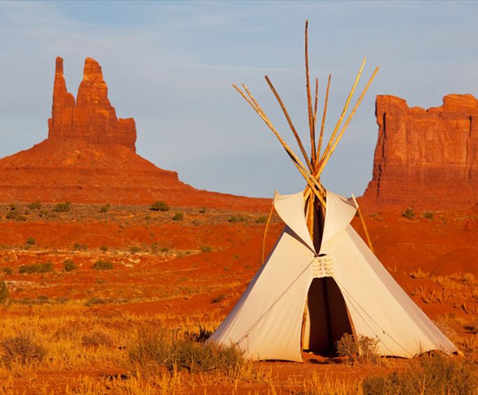 Monument Valley Tribal Park and Navajo Indian Reservation with Lunch Full Day Tour