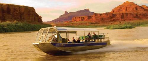Canyonlands Sunset Jetboat Cruise with Dinner