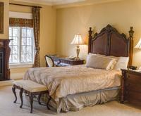 Riverbend Inn and Vineyard