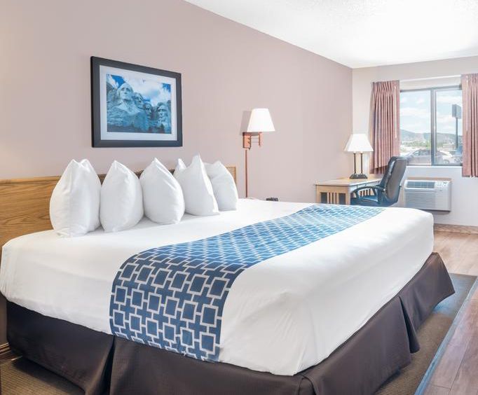 Days Inn Spearfish Room Photos