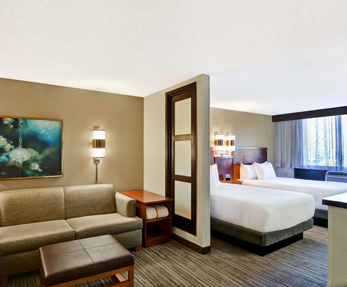 Hyatt Place Memphis Wolfchase Galleria Room Photos