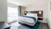 Comfort Inn & Suites Room Photos