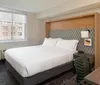 Holiday Inn New York City - Wall Street Room Photos