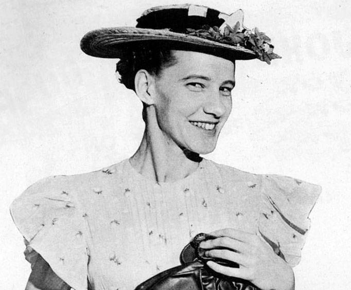 About Minnie Pearl (Mini Pearl) .