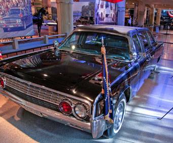 International Spy Museum in Washington, DC, spy gadgets