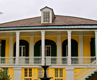 Front of the Beauregard-Keyes