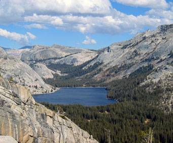 Tenaya Lake in Yosemite