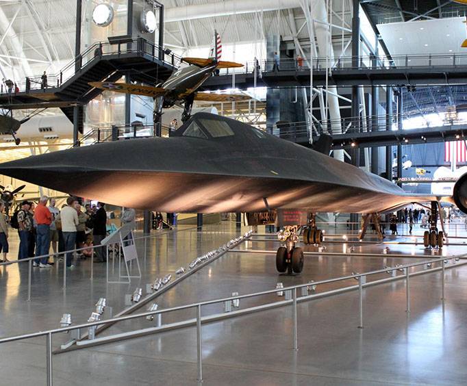 stealth bomber