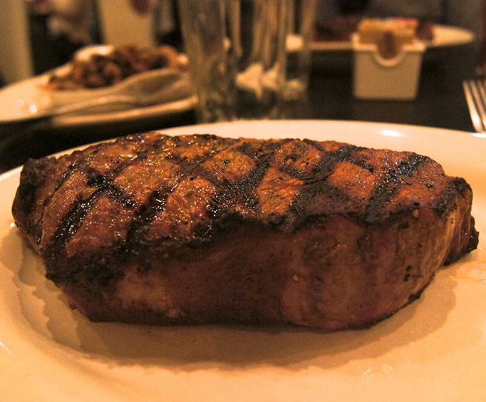 Ray's the Steaks