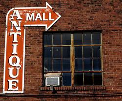 Downtown Antique Mall in Nashville, TN
