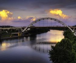 Cumberland River bridge