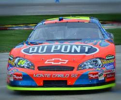 Du Pont sponsored car