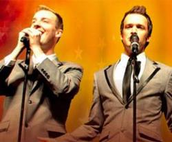 Singing duo