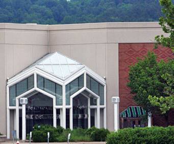 Bellevue Center Family Shopping Mall