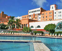 Outdoor Pool at Hollywood Beach Resort Cruise Port
