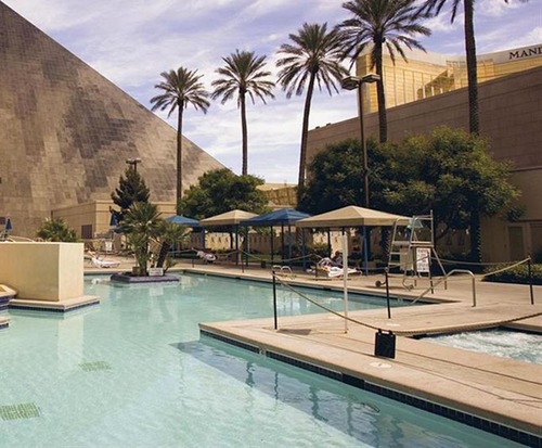 Outdoor Swimming Pool of Luxor Hotel & Casino