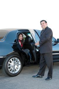 Private Departure Transfer: San Diego Hotels to San Diego International Airport by Sedan