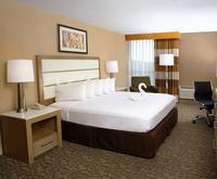 Photo of Doubletree Hotel Virginia Beach Room