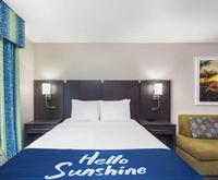 Photo of Days Inn And Suites East Flagstaff Room