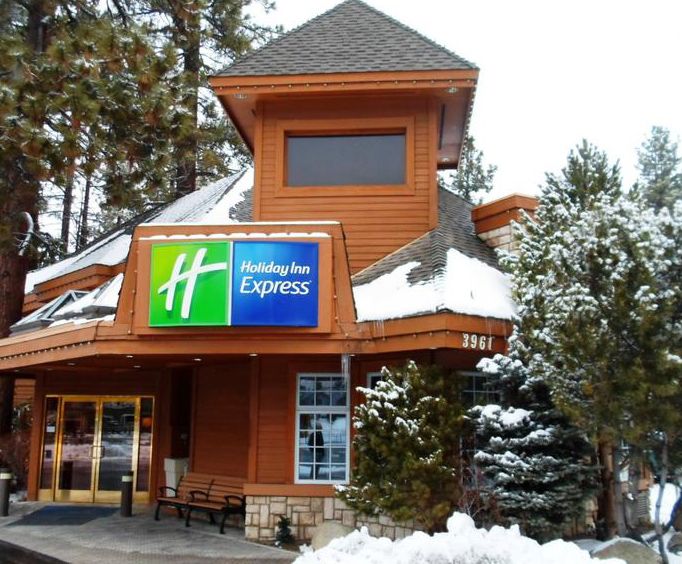 Exterior of Holiday Inn Express South Lake Tahoe
