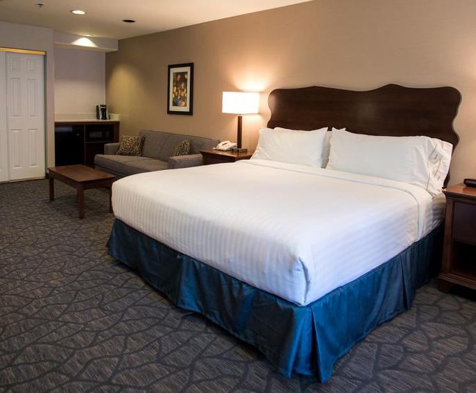 Photo of Holiday Inn Express South Lake Tahoe Room