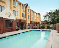 Kansas City Mo Hotels With An Outdoor Pool Outdoor Swimming Pool Of Super 8 Overland Park Kc Area Near Convention Cent
