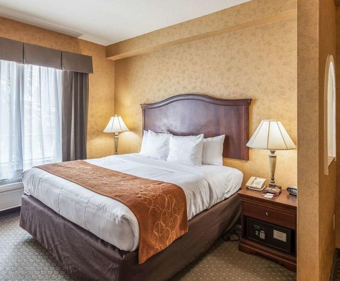 Lodging in San Antonio, TX Including Hotels, Inns, Suites, Resorts