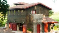 The beautiful tasting room!