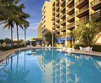 Cocoa Beach Hotels With An Airport Shuttle Outdoor Pool At Hampton Inn Cocoa Beach Cape Canaveral Fl
