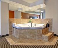 BEST WESTERN PLUS Toronto North York Hotel & Suites Room Photos