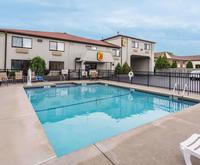 Super 8 Niagara Falls/Buffalo Area Room Photos