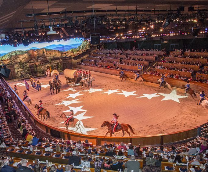 Dolly Parton’s Stampede Dinner Show Pigeon TN