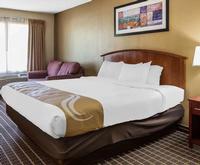 Quality Inn & Suites River Suites Room Photos
