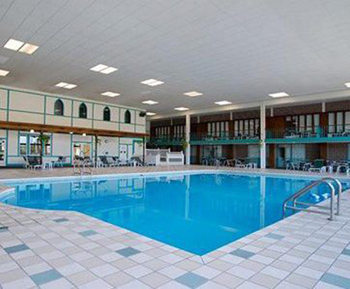 Clarion Hotel Highlander Conference Center Iowa City Ia