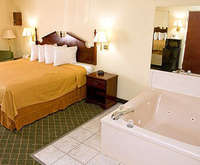 Mobile Hotels With Jacuzzi Rooms Quality Inn Saraland Al Dining