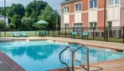 Outdoor Swimming Pool of Comfort Inn Williamsburg Gateway