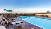 Outdoor Swimming Pool of Comfort Inn Downtown Memphis Front St