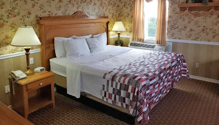 Gazebo Inn Branson MO Room Photos