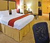 Holiday Inn Express  Suites Opryland Room Photos