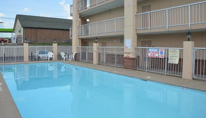 Days Inn by Wyndham Nashville Airport Photo