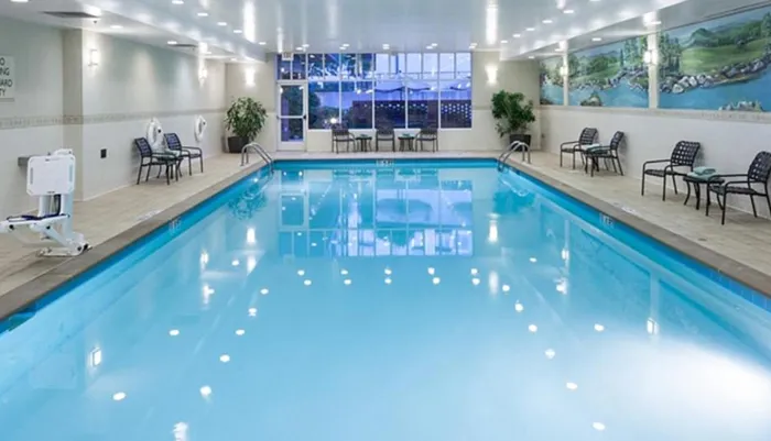 Hilton Garden Inn Nashville Vanderbilt Indoor Swimming Pool