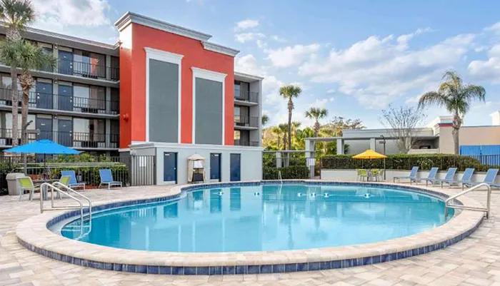 Outdoor Pool at Days Inn Convention