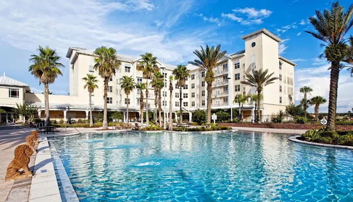 Exterior View of Monumental Hotel Orlando