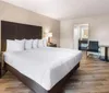 Photo of Clarion Inn  Suites Kissimmee Lake Buena Vista South Room
