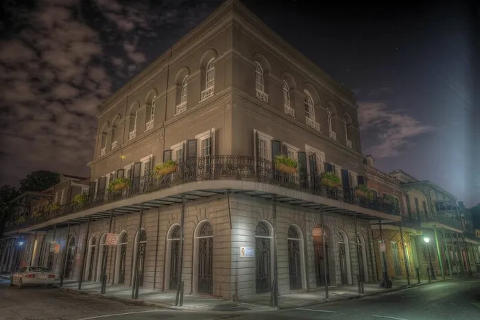 2 Hour Guided Ghosts of the French Quarter Tour in New Orleans Photo